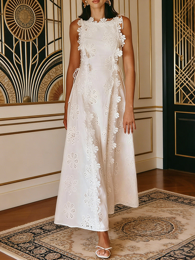 Women's Delicate Lace Hook And Lace Up Sides Maxi Dress