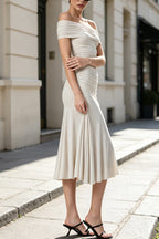 Women's Off-shoulder Top + Skirt Solid Color Elegant Casual Set