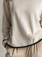 Minimal Ivory Contrast Trim Knit Sweater