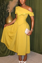 Women's Lapel Rhinestone Embellished Waist-cinching Dress + Waist Belt