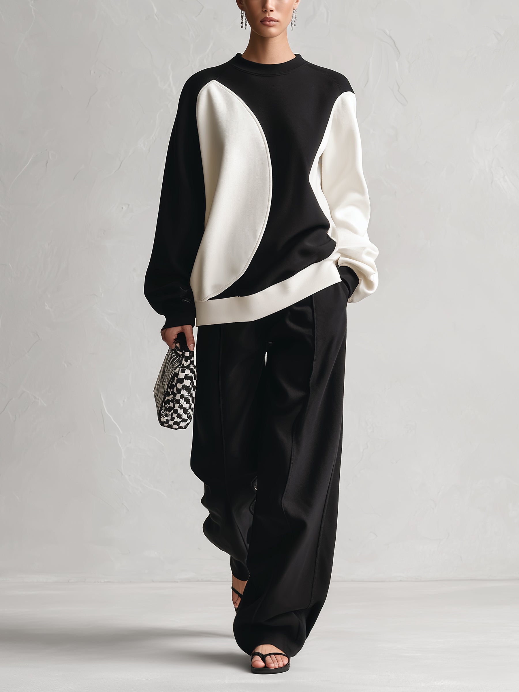 Women's Abstract Contrast Panel Sweatshirt