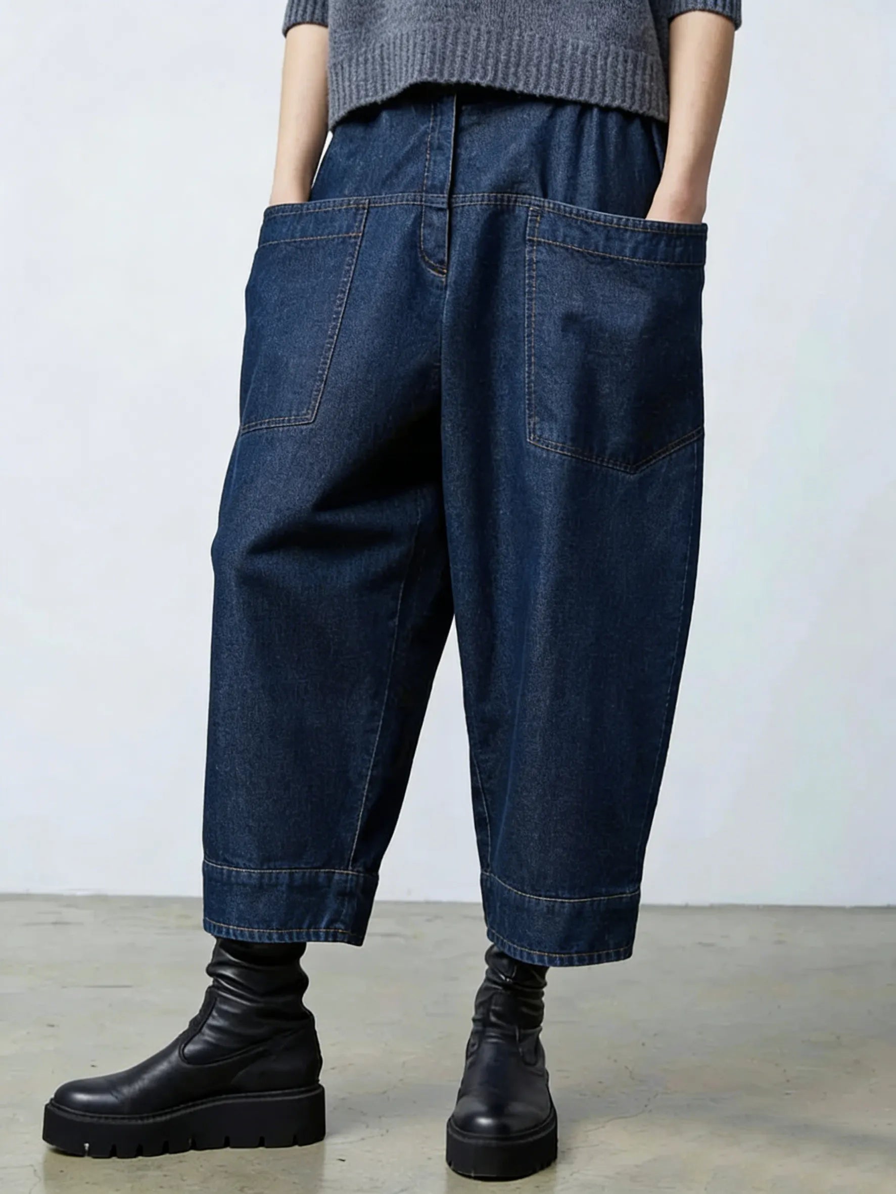 Artistic Cut Cozy Loose-fitting Jeans