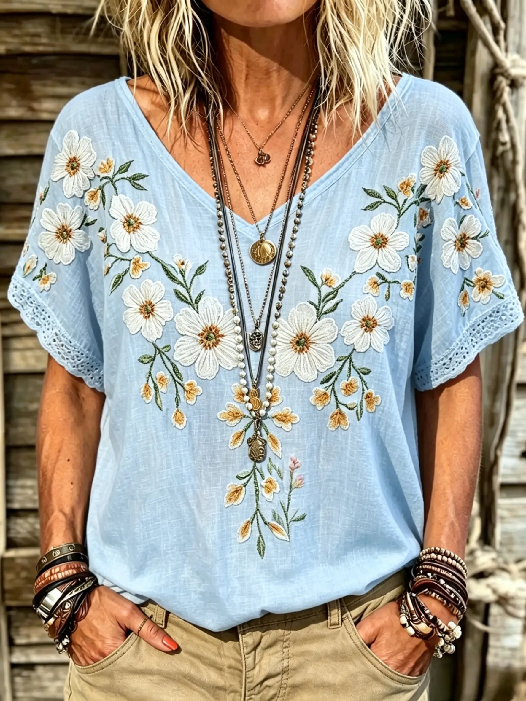 Women's Vintage-Style Floral Art Print V-Neck Short-Sleeve Top with Lace Paneling