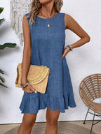 Casual dress with ruffled sleeves