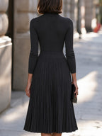 Elegant Turtleneck Knit Pleated Midi Dress
