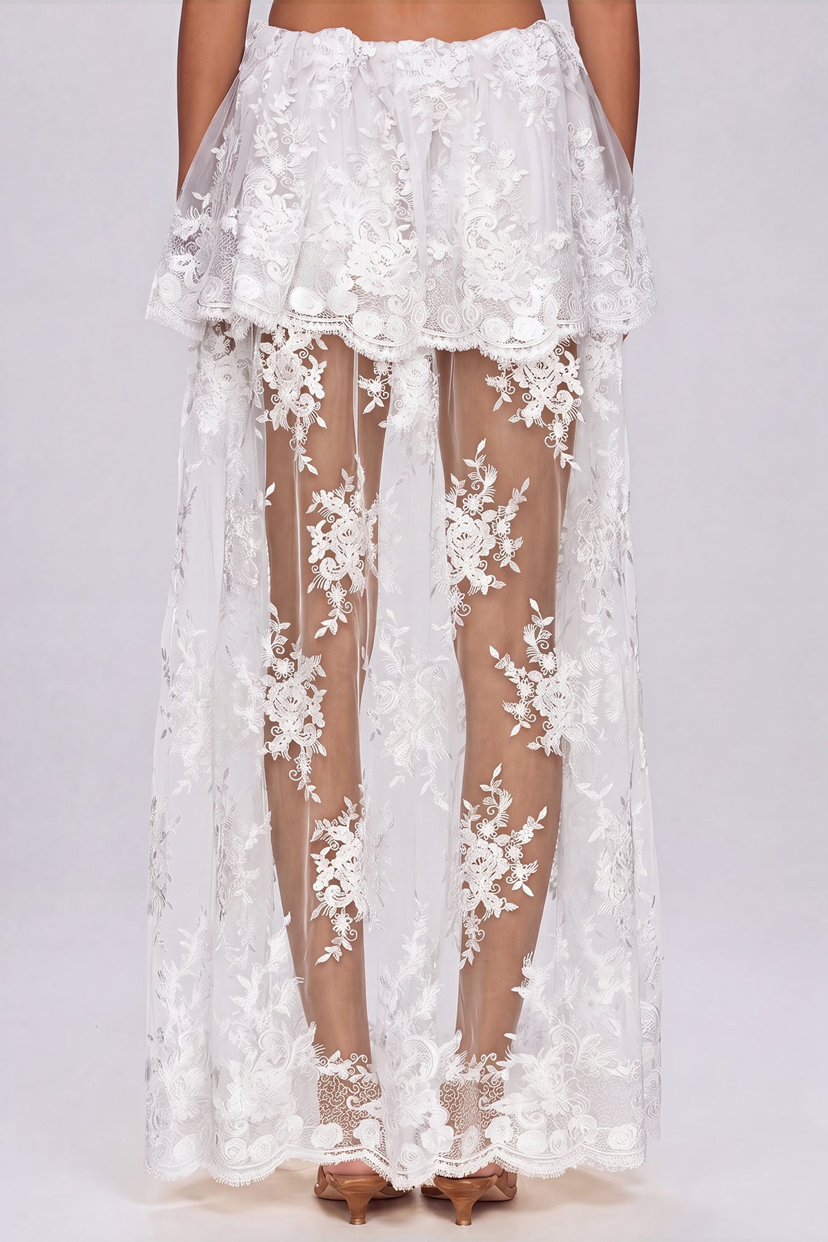 Fergal Lace Ruffle Floral Skirt Set  In White
