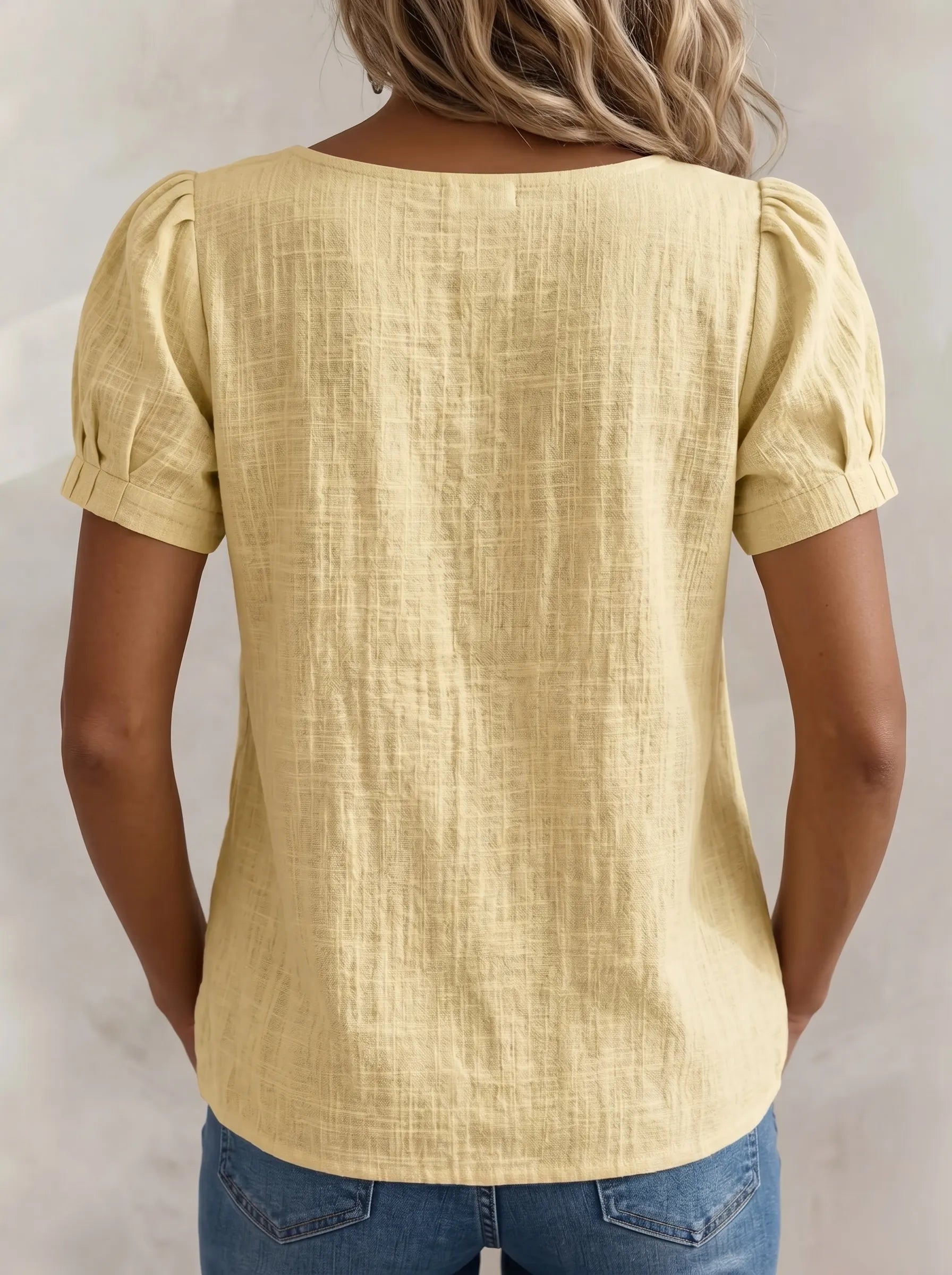 Women's Fashion Casual Solid Color U-neck Pleated Short-sleeve Shirt