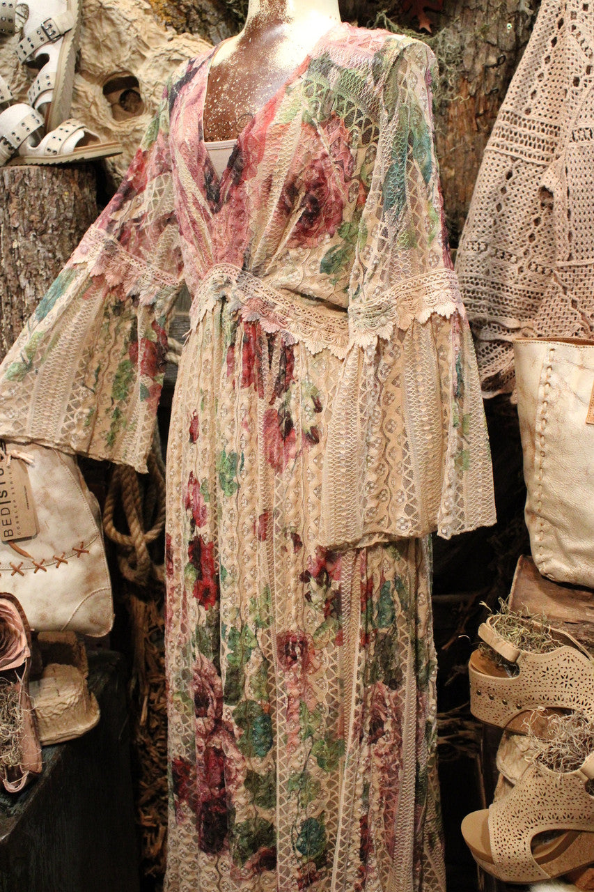 Lead Singer Taupe Big Rose Maxi Dress
