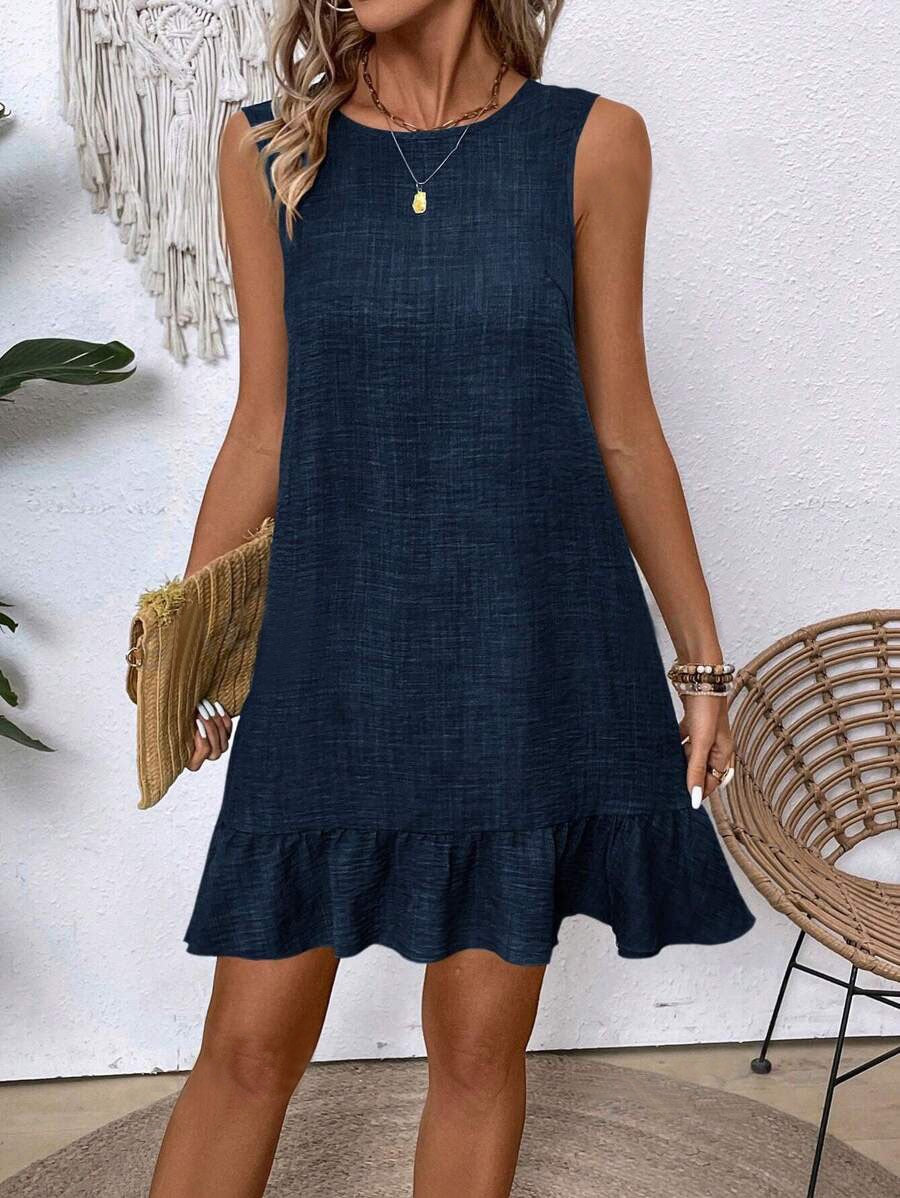 Casual dress with ruffled sleeves